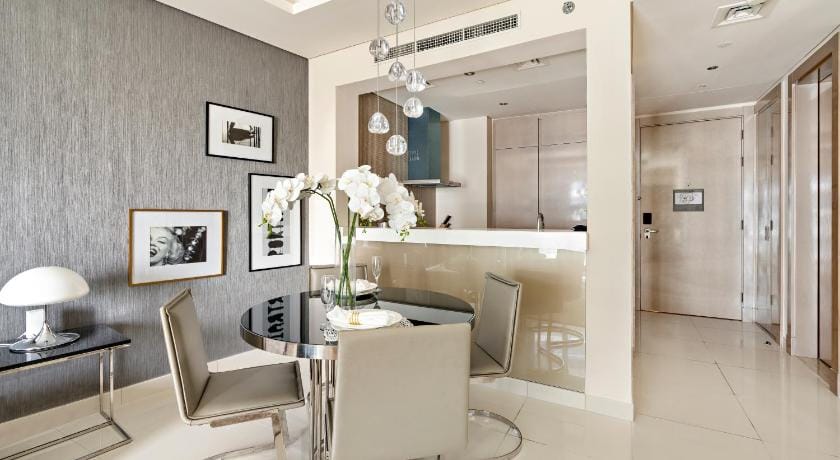 ALiving- Iconic 1BR in Paramount Business Bay 6205 Apartment in Dubai