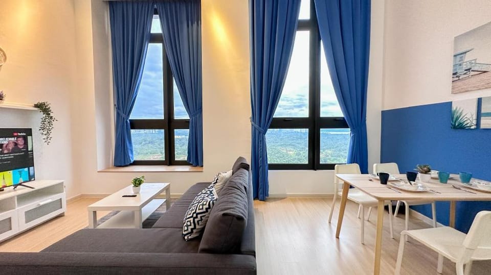 The Burger Slidehouse & Rock Climbing | 6 Pax  Apartment in Johor
