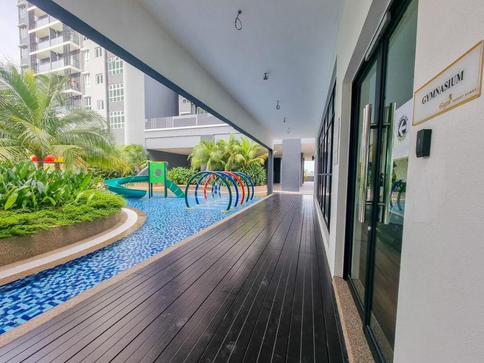 D'Royal Suite 4BR by Nest Home @Bukit Rimau 6pax Apartment in Selangor, Malaysia