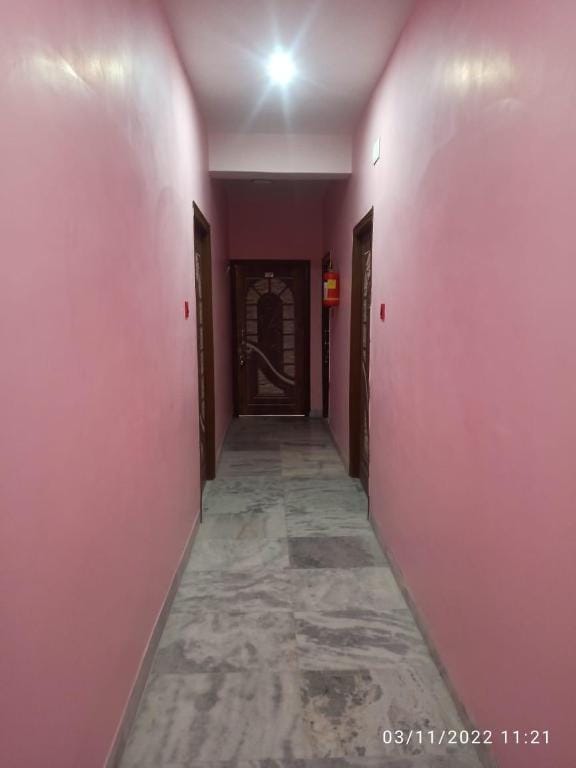 Royal Palace Hotel in West Bengal