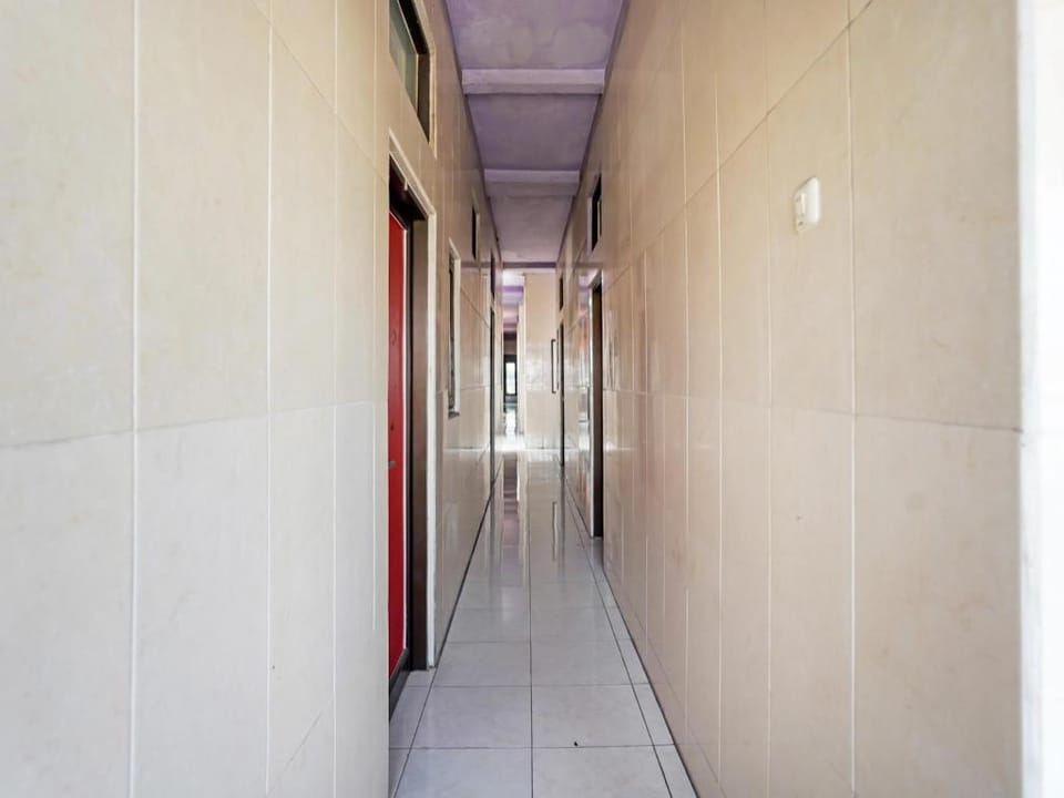 OYO Life 91856 Griya Gedangan Syariah Hotel in East Java