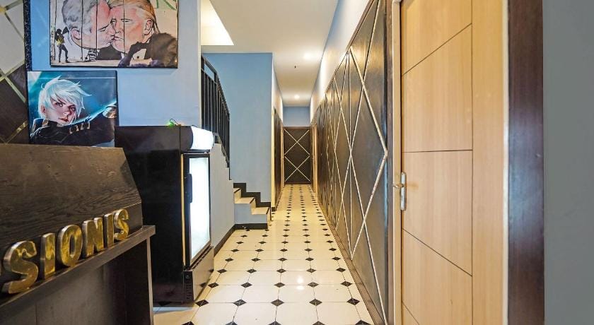 OYO Life 91867 Gangnam Style Kutai Hotel in Surabaya