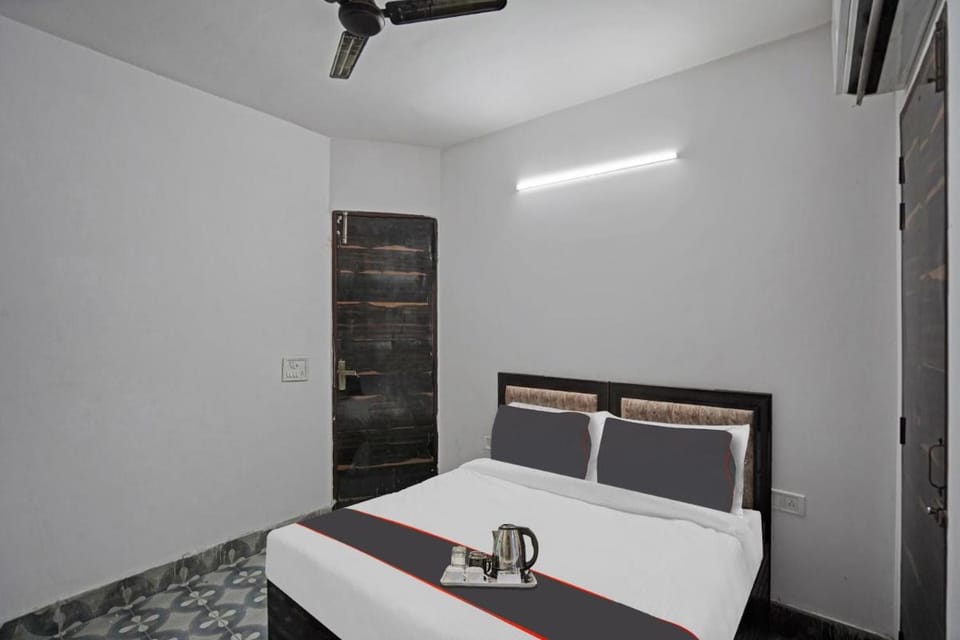 Hotel O SK Residency Rohini Hotel in Delhi