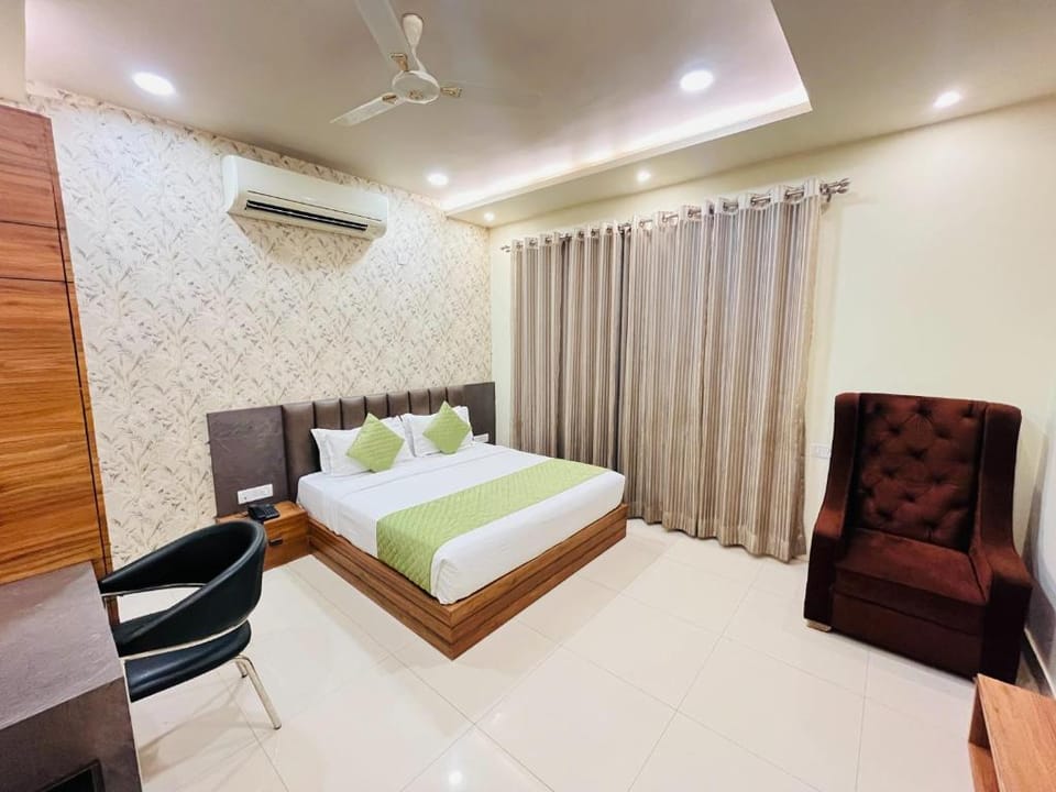 Ashiyana Residency Hotel in Lucknow