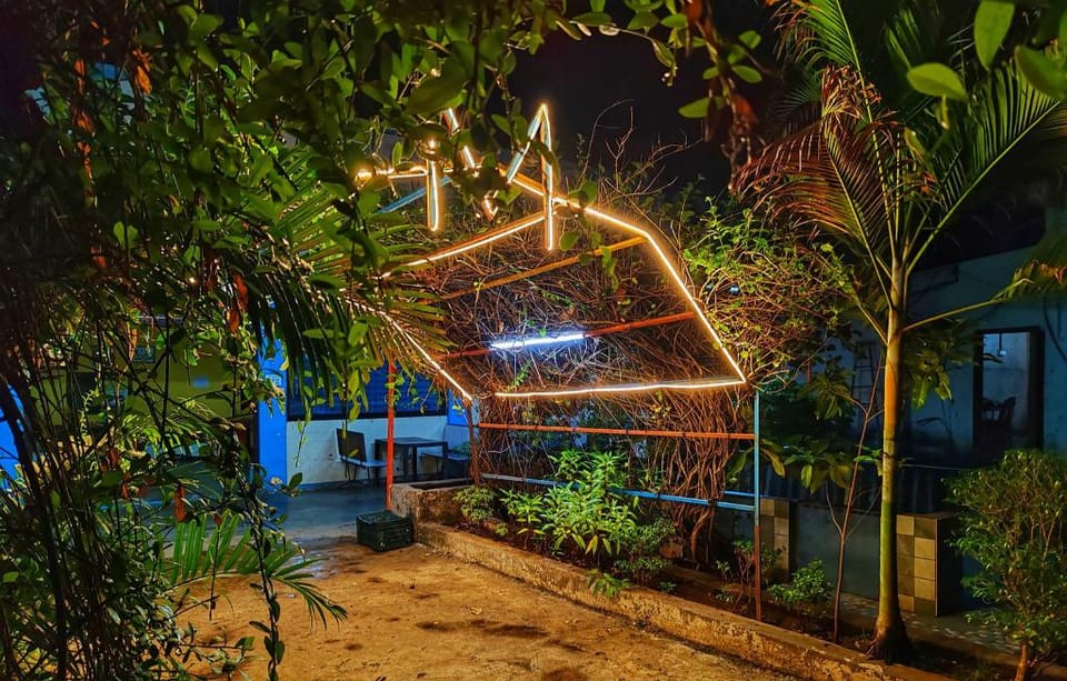 hotel metro palace resort Hotel in Maharashtra