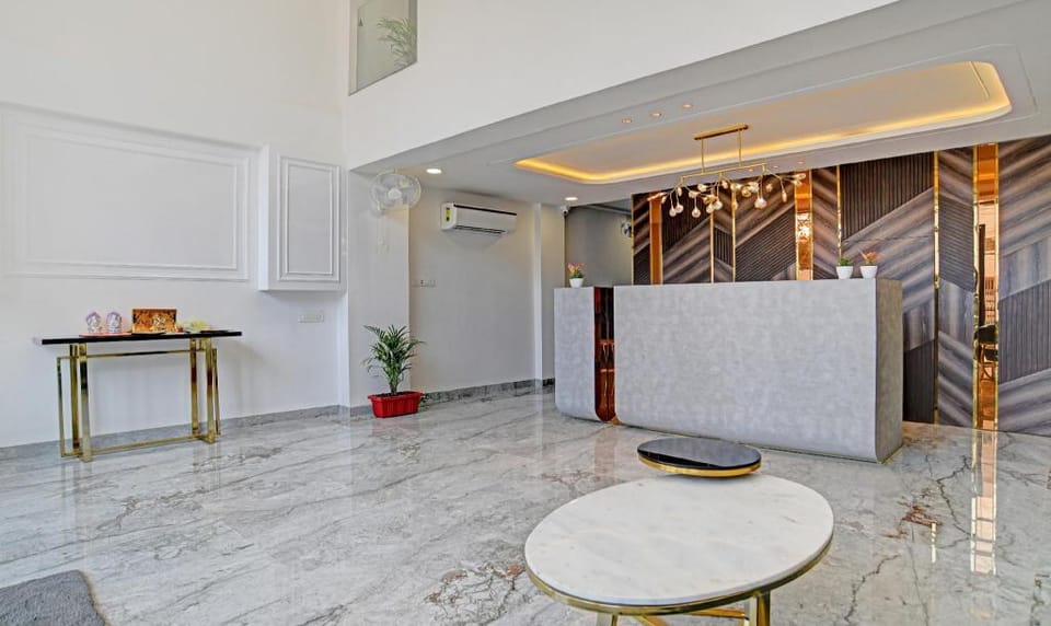 Itsy Hotels Phoenix Hotel in India