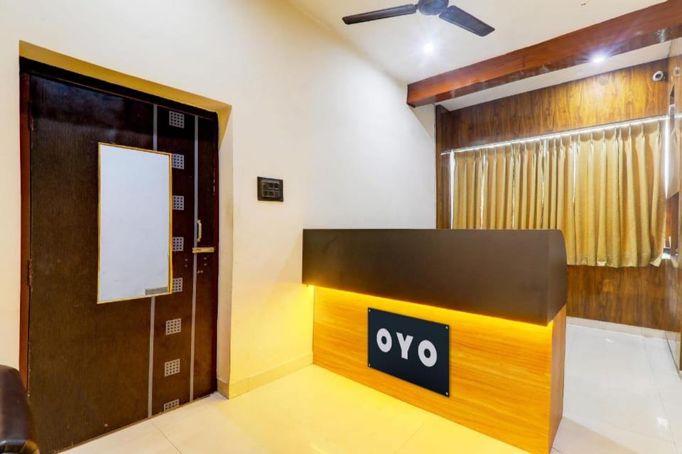 Super Hotel O Sr Grand Hotel in Uttar Pradesh