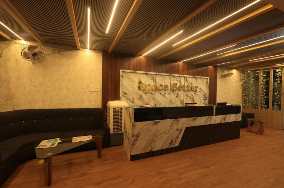 HOTEL SPACE SETTER Hotel in Bhubaneswar