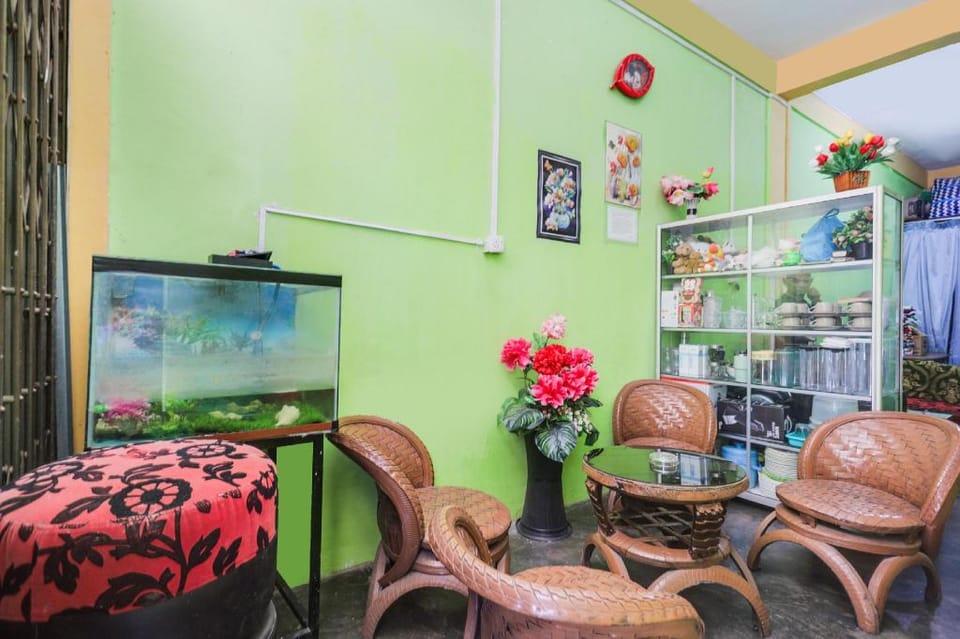 Hotel O Bilqis Homestay NearThe Hot River, Dog Run Hotel in Riau Islands, Indonesia