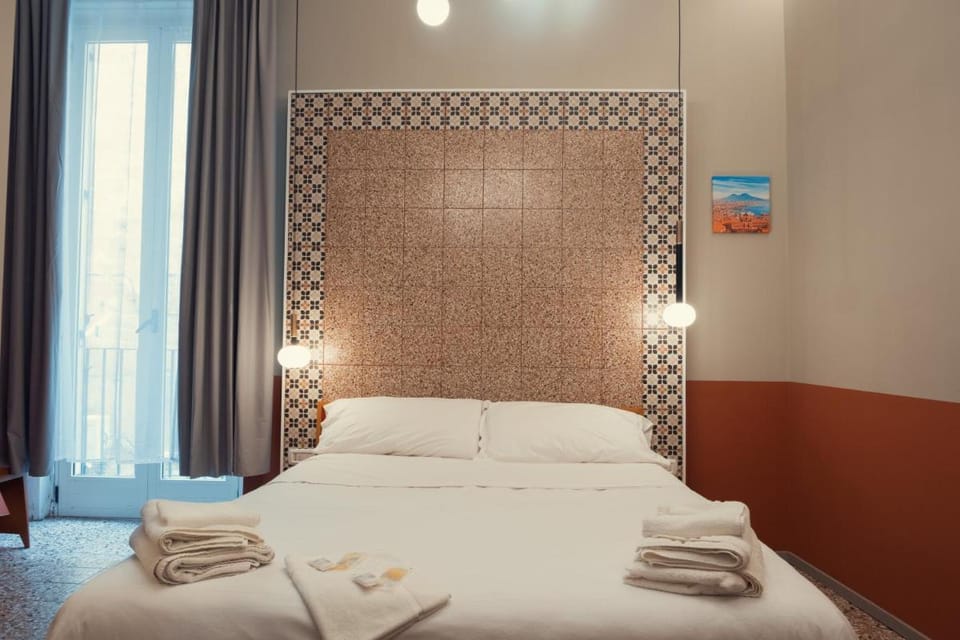 Occhi di Napoli Experiential Relais Bed and Breakfast in Naples