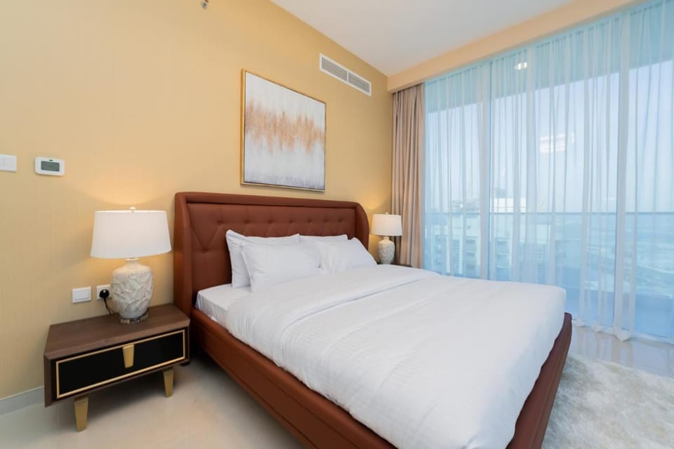 Kasco Homes Waves Tower Business Bay Apartment in Dubai