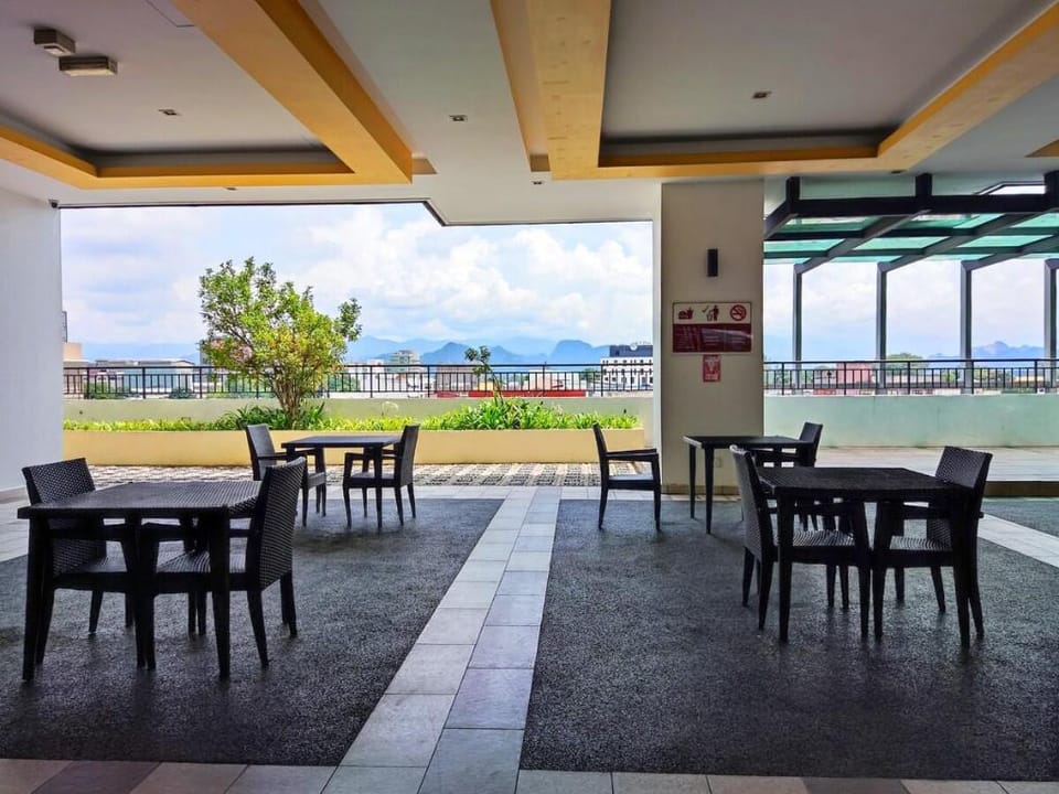 Urban Modern Apt @ Majestic Condo by 21 Homestay Vacation rental in Ipoh