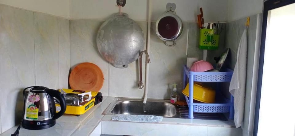 Ban Sokluy AC apartment 4 1-2pax including kitchen Apartment in Krong Siem Reap
