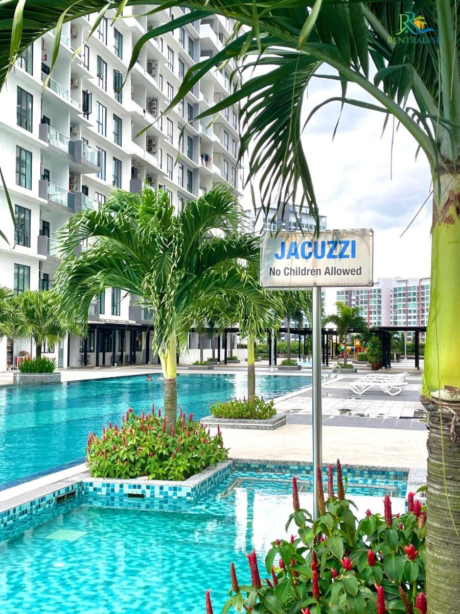 The Platino Skudai near Paradigm Mall by RR JBcity Apartment in Johor Bahru