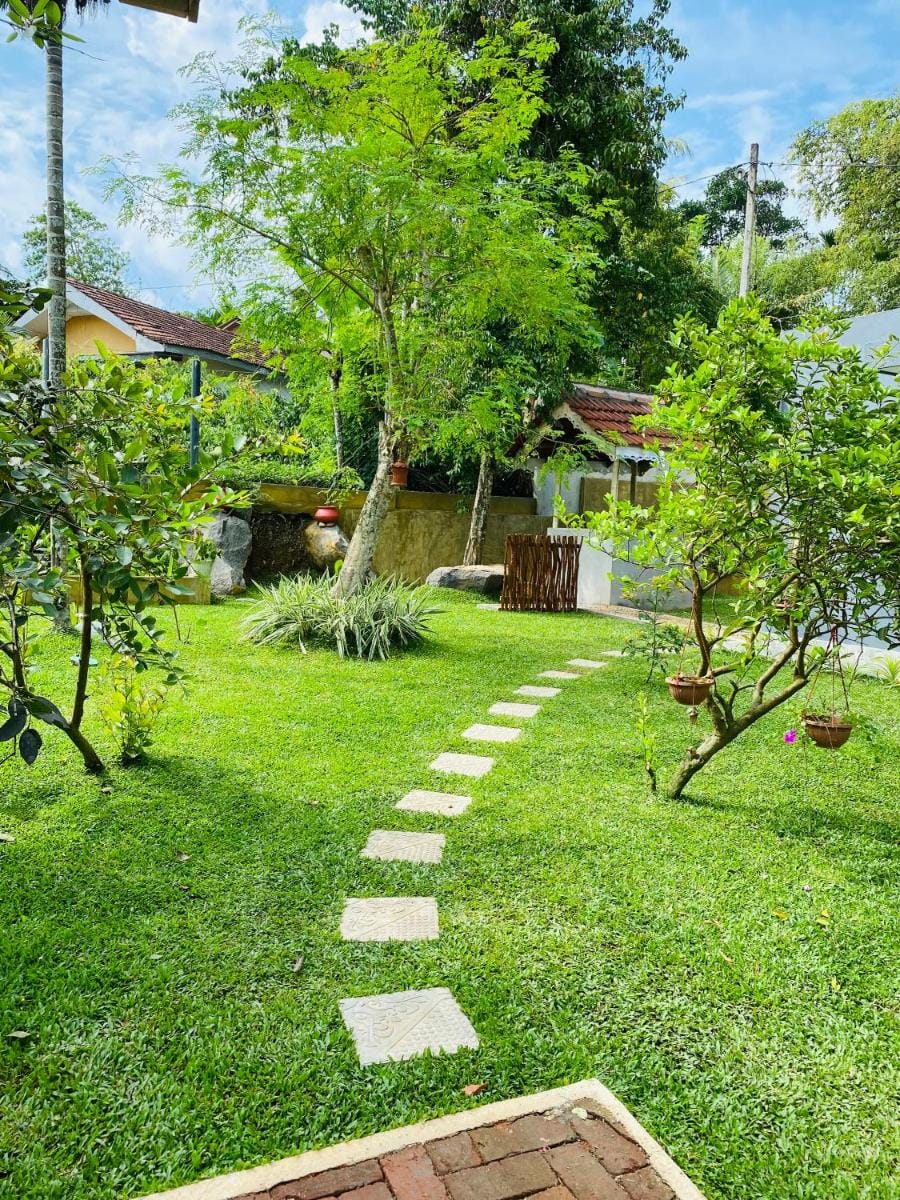 Birdsong Villa Private Retreat Villa in Southern Province