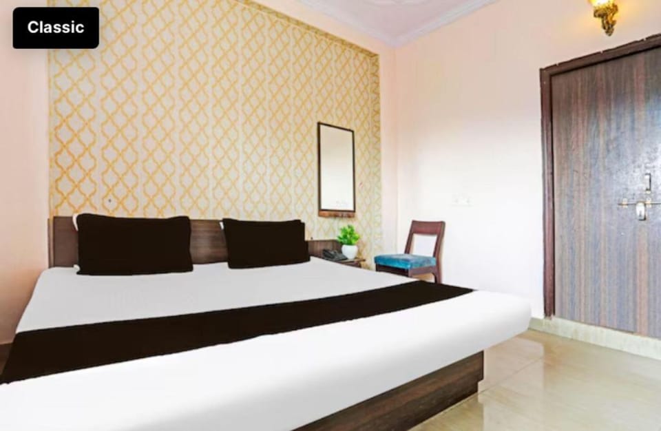 Arvi Guest House Hotel in Varanasi