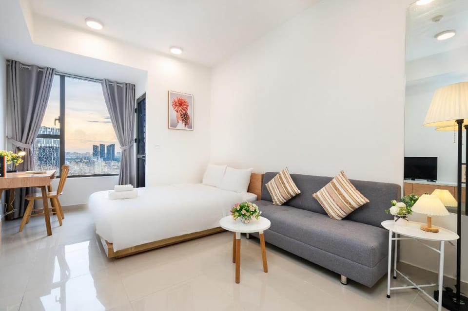 Chau Apartment - Netflix - Inf. Pool - Bui Vien Apartment in Ho Chi Minh City