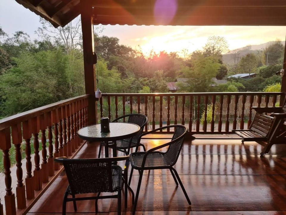 Khun Kao Maenam Chan Homestay Vacation rental in Laos