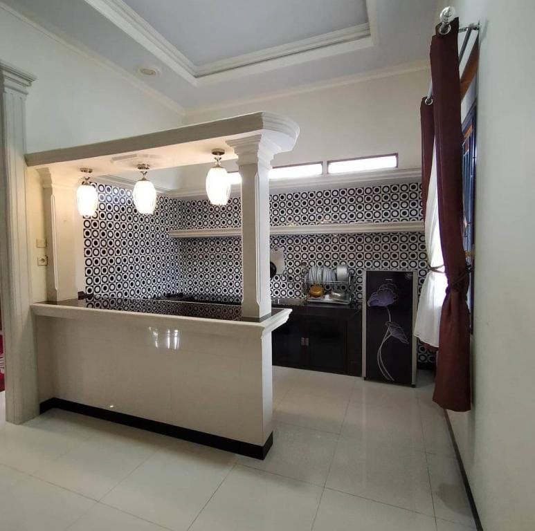 Vila sankis 3 Villa in Cisarua