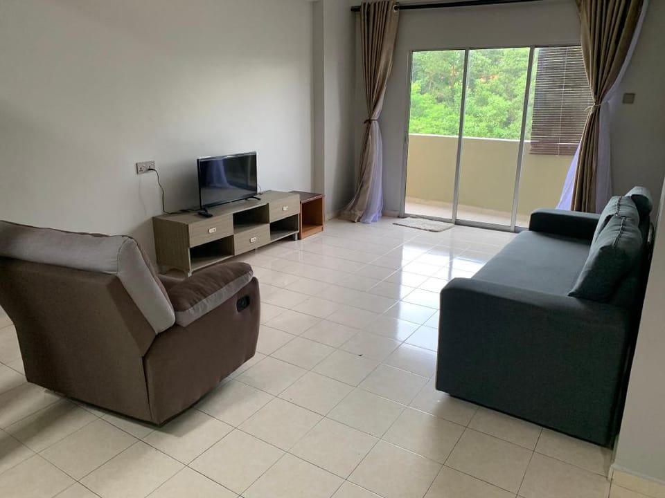 Homestay IBAI GOLF APARTMENT Apartment in Terengganu, Malaysia