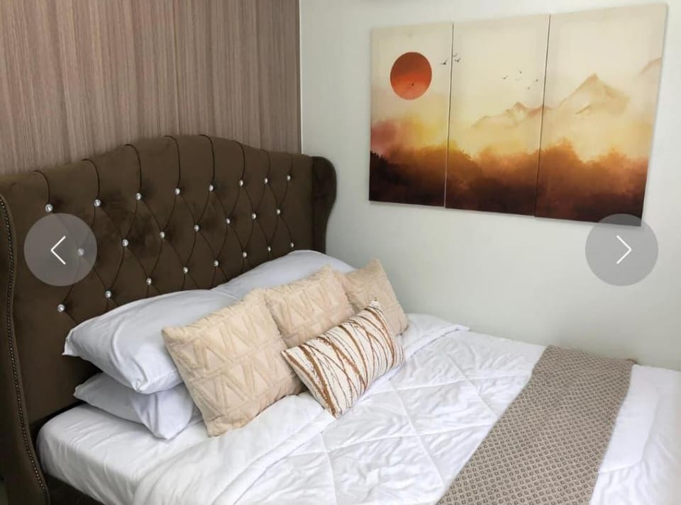Shore 2 Residences Condotel  near SM Mall Asia Apartment in Pasay