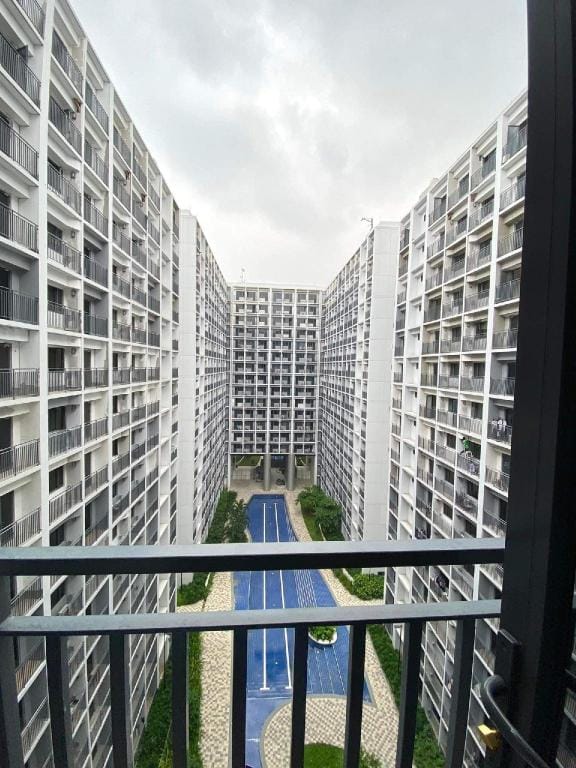 Shore 2 Residences Condotel  near SM Mall Asia Apartment in Pasay