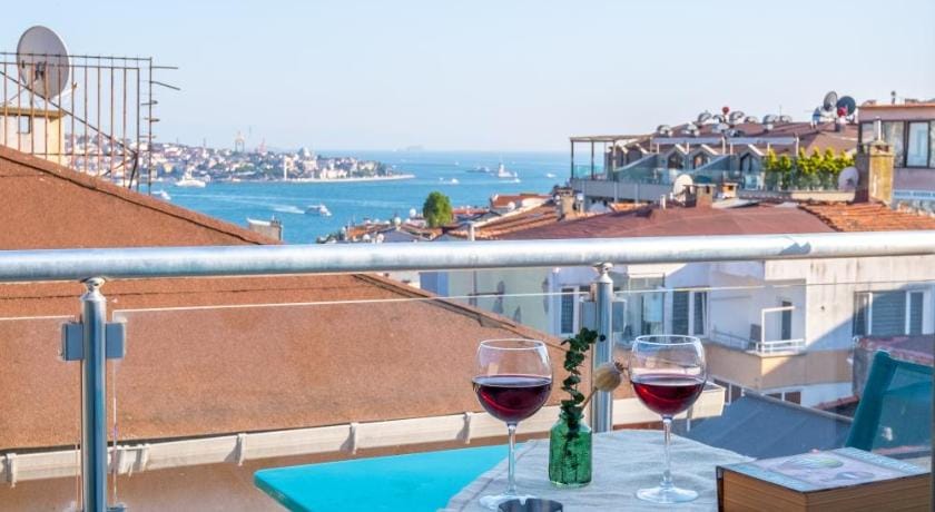 Wind Suit Apartment in Istanbul