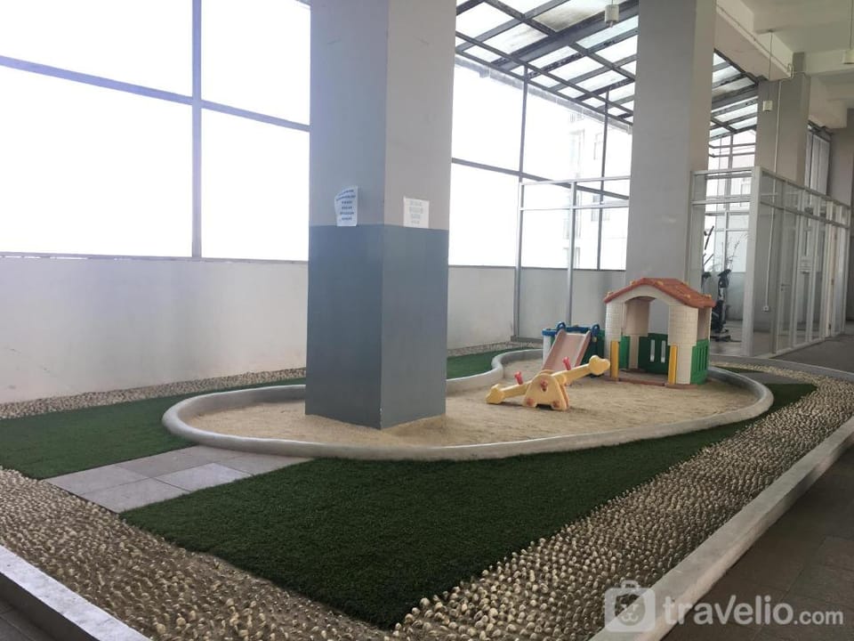 Good Studio Easton Park Jatinangor By Travelio Apartment in West Java