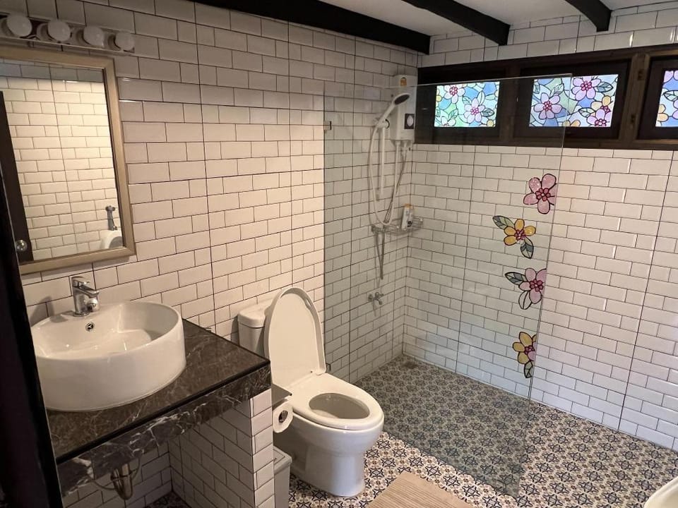 Baan Khun Waew Rimdoi Super Cozy Guesthouse Villa in Thailand