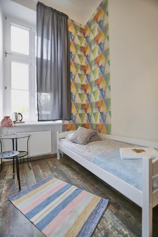 Pokój 1-osobowy z prywatną łazienką Vacation rental in Warsaw