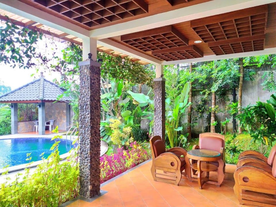 Villa Puncak Bogor Bersih dan Mewah Villa in West Java