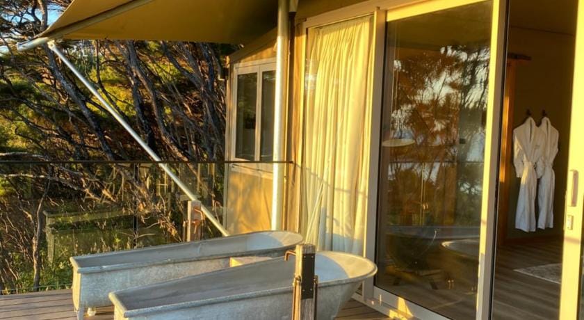 Drift Off Grid - Luxury Eco Glamping Luxury tent in Tasman District, Tasman, New Zealand