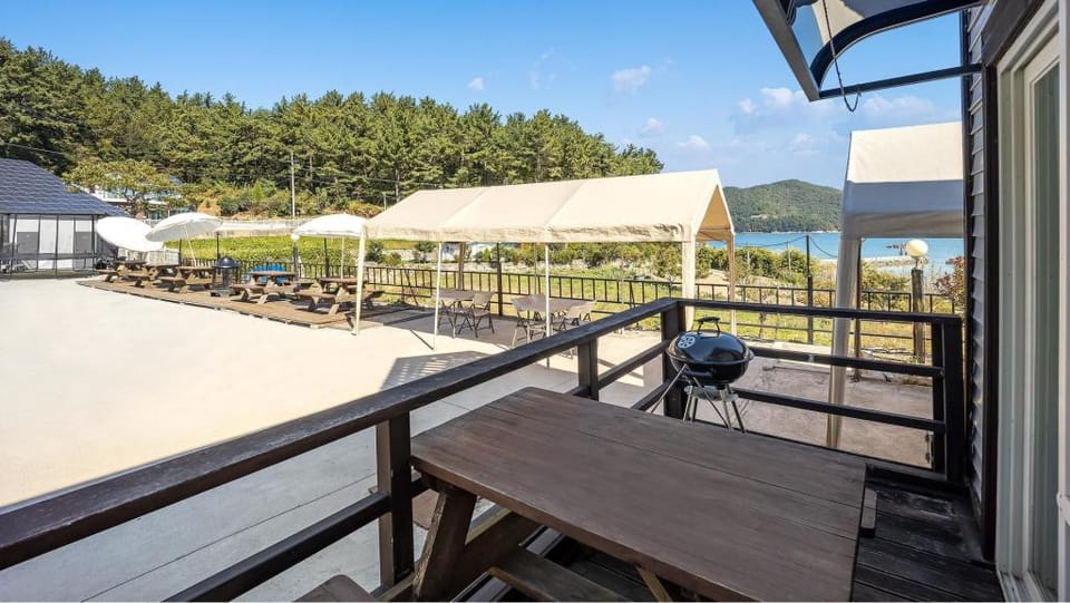 Namhae Seven house Bed and Breakfast in South Korea