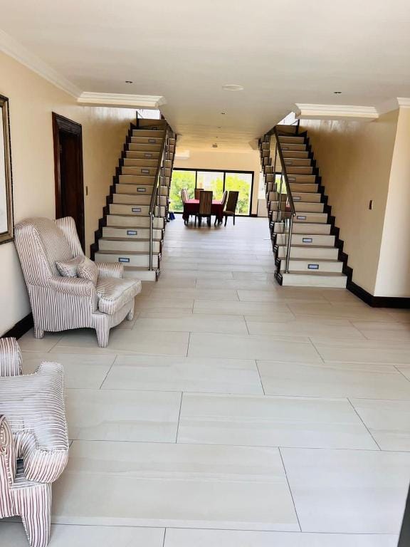 Modern 5 bedroom house in a secure estate Villa in Gauteng
