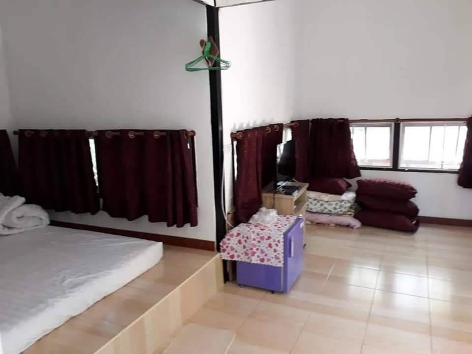 Khum Charoen Homestay Chalet in Thailand