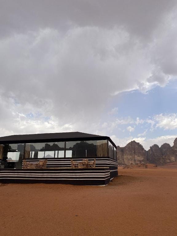Wadi Rum Noor camp Apartment in Africa