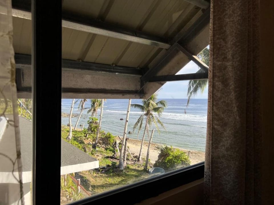Beach Window ROOM  Villa in Siargao Island