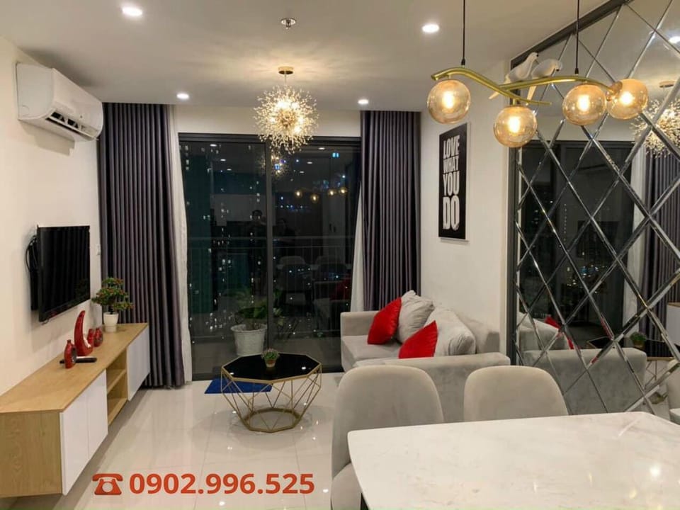 Luxury Apartment-Vinhomes Grand Park Quận 9 Apartment in Ho Chi Minh City