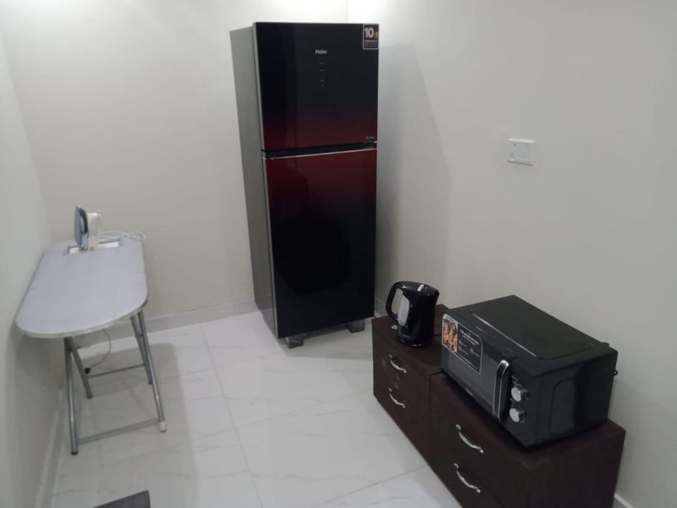 Uptown86 Executive Residency (Girls only) Apartment in Lahore