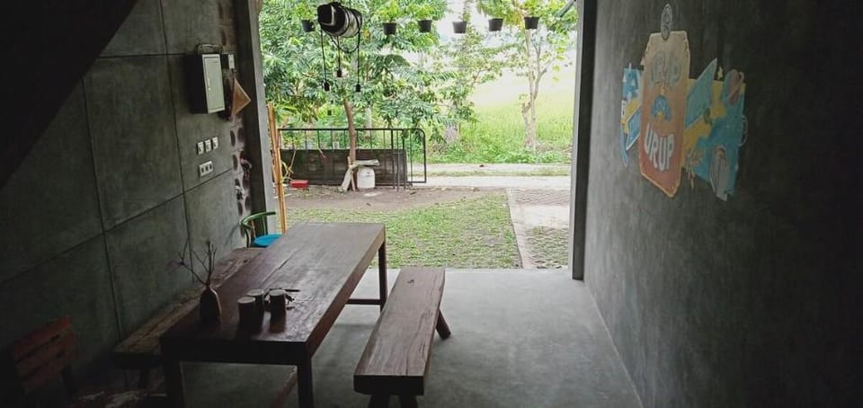 Kamar Lor at Omah Niteni, Family Homestay Vacation rental in Special Region of Yogyakarta