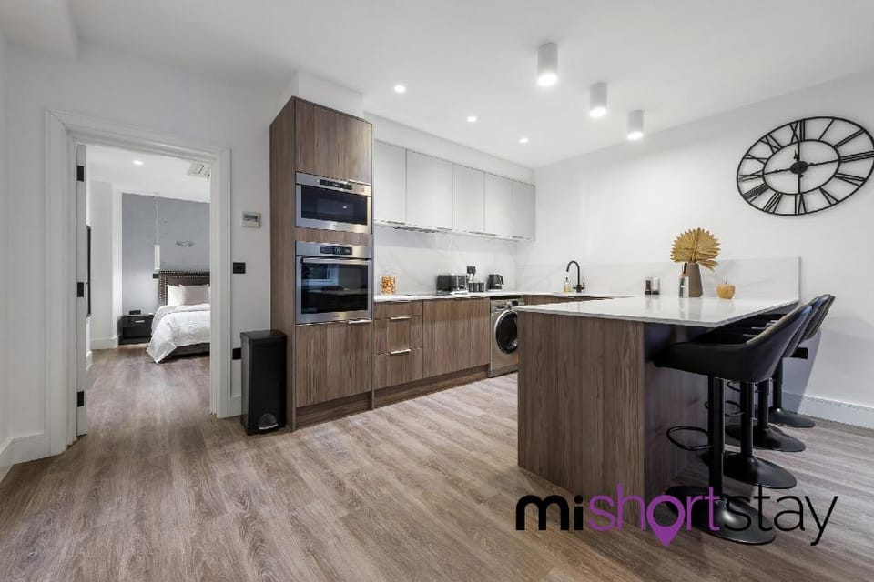 The Residence Fitzrovia - Private One Bedroom Apartment With Own Entrance Apartment in London Borough of Islington