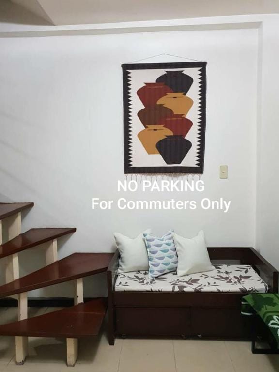 Mireya's Backpackers Lodging (No Parking) Apartment in Baguio