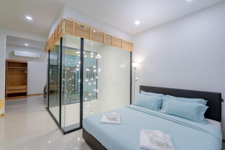 Sukchai Pool Villa Hua Hin: central Sea View House Villa in Hua Hin District