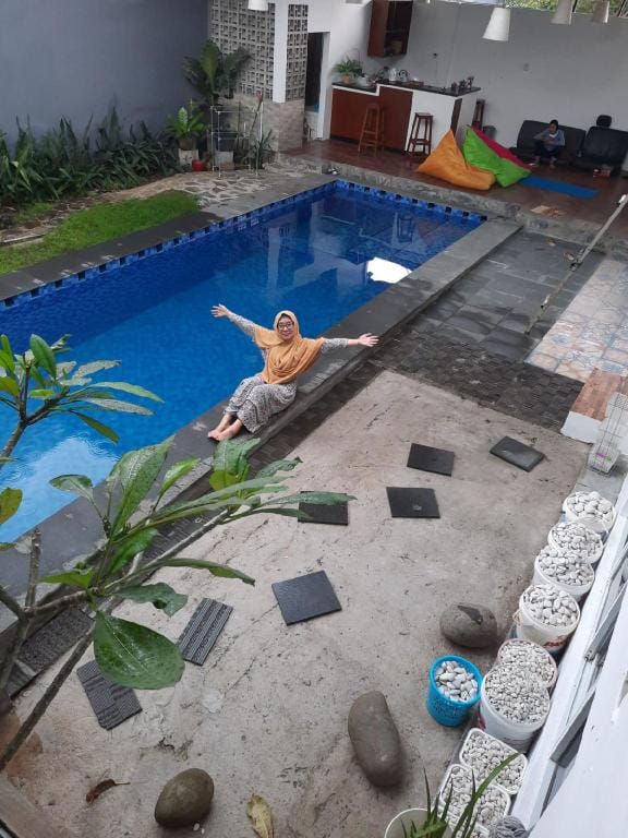 Humaira Green House Villa in West Java
