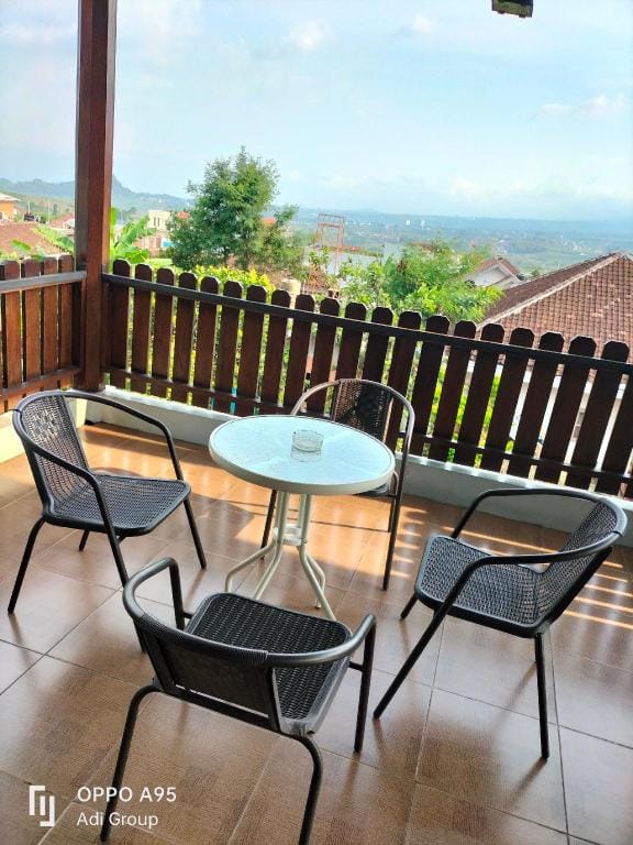 Villa AdiGroup Bayar Offline 085748345864 Villa in Batu