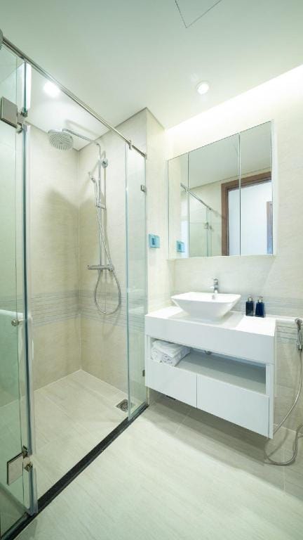 KIMMY 2BR APR VINHOMES LUXURY CENTER OF HANOI Apartment in Hanoi