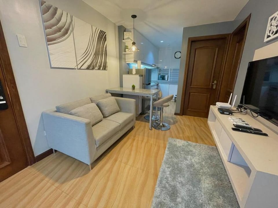 Find serenity at a Contemporary 2 BR Condo in Cebu Vacation rental in Cebu City