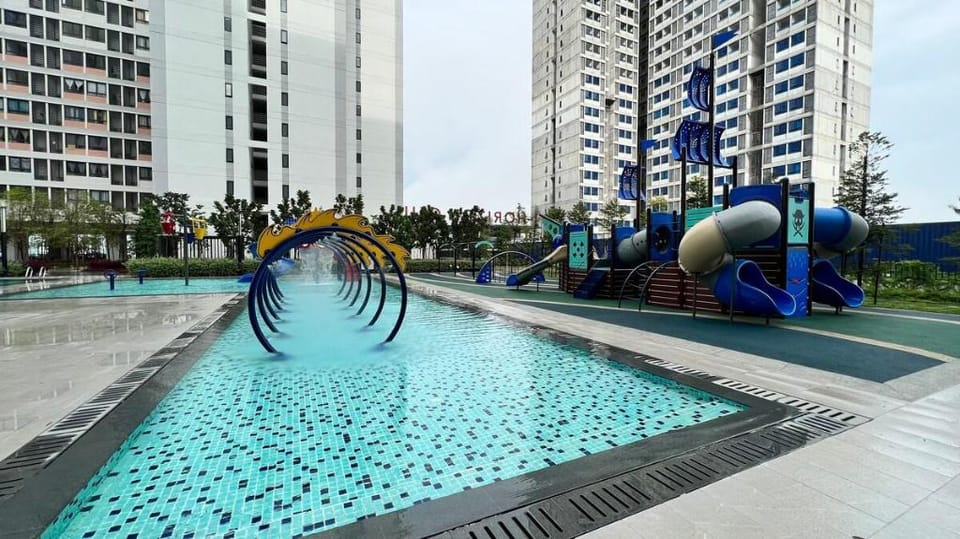 KLIA Horizon Suite Deluxe Room with pool(RoomOnly) Apartment in Selangor, Malaysia