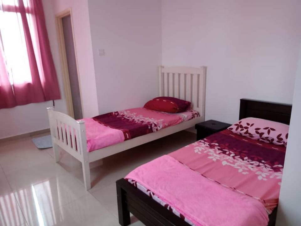 Hasfa Homestay ( Muslim Sahaja) Vacation rental in Malaysia