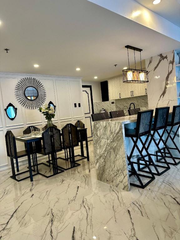 Premiere 1 Bedroom Luxury Suite Apartment in Makati
